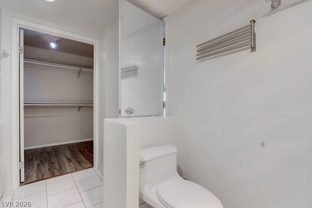 3111 Bel Air, Las Vegas, NV 89109