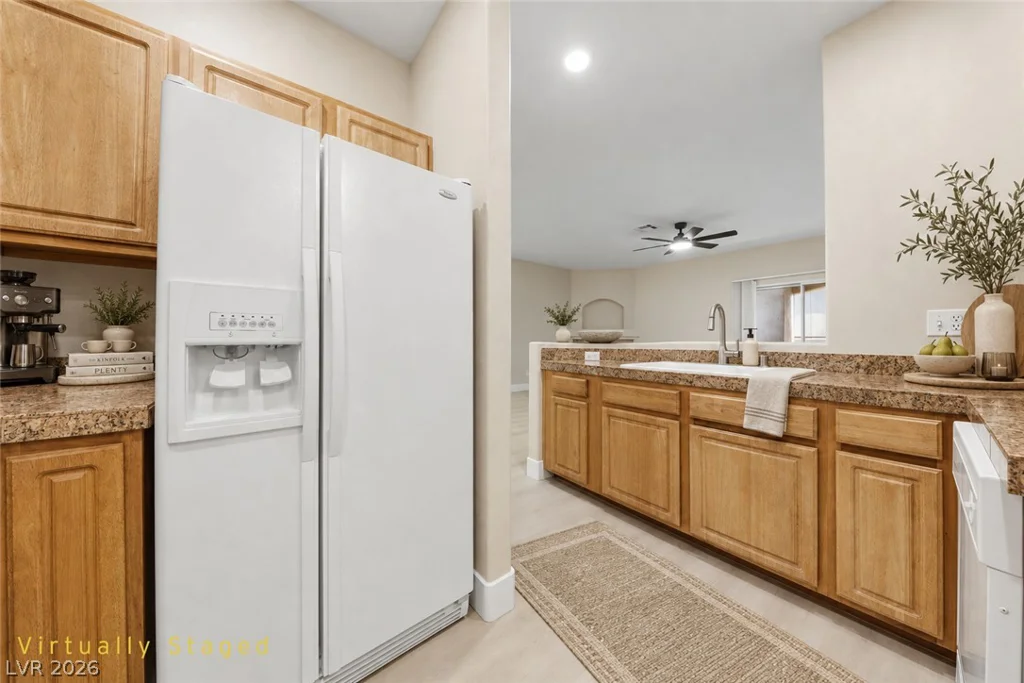 104 Lemon Glaze, Las Vegas, NV 89145