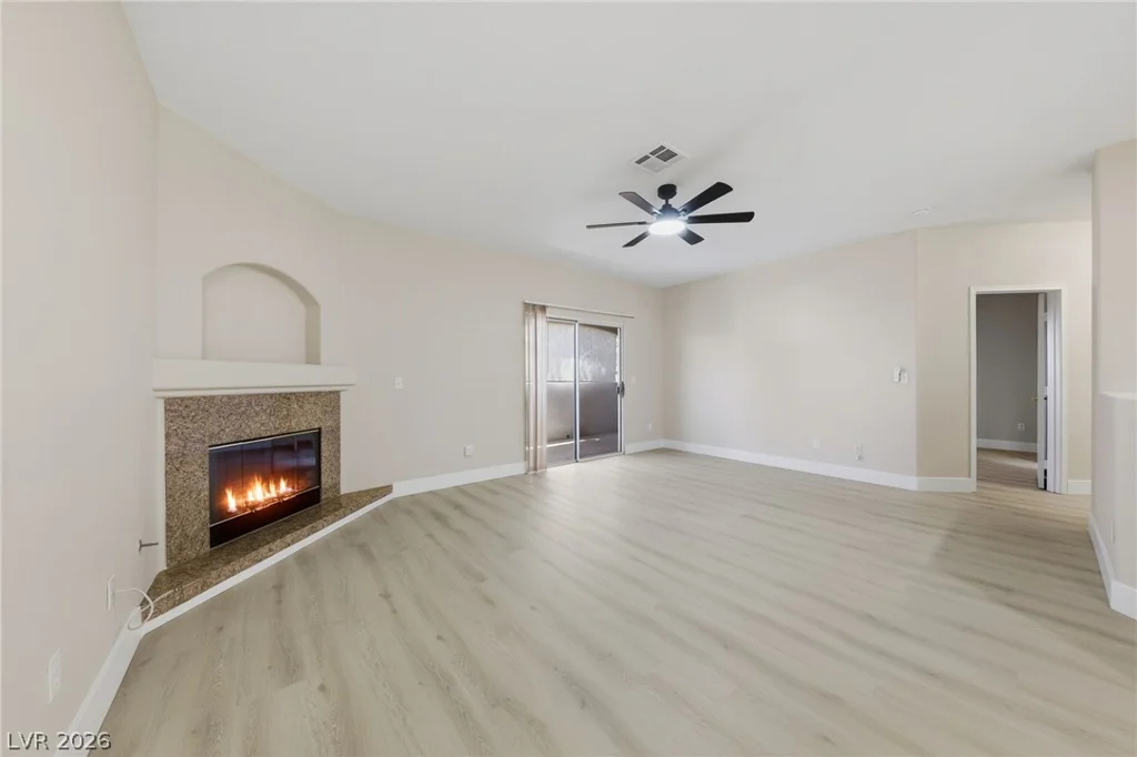 104 Lemon Glaze, Las Vegas, NV 89145