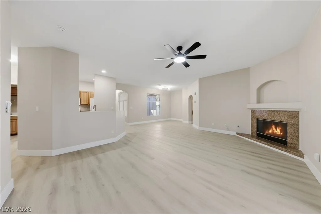 104 Lemon Glaze, Las Vegas, NV 89145