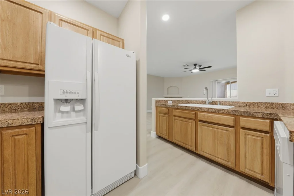 104 Lemon Glaze, Las Vegas, NV 89145