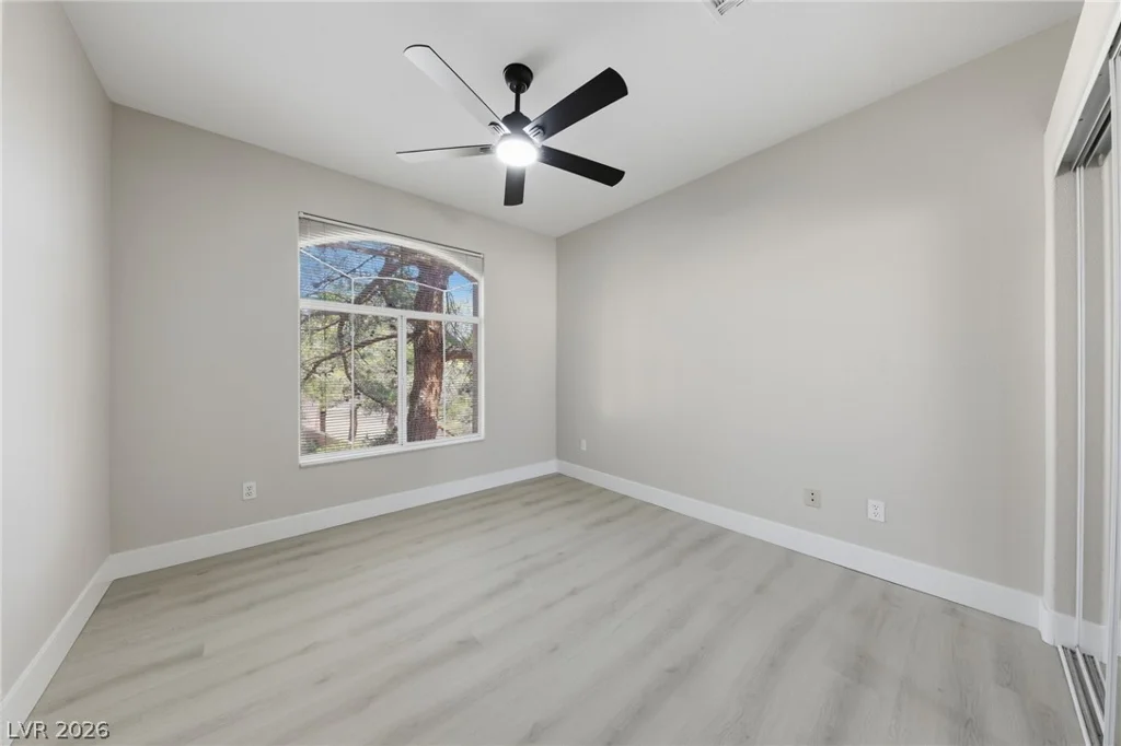 104 Lemon Glaze, Las Vegas, NV 89145