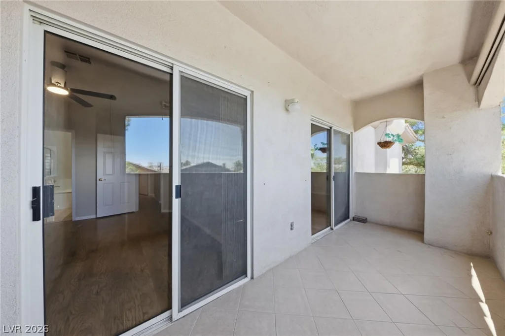 104 Lemon Glaze, Las Vegas, NV 89145