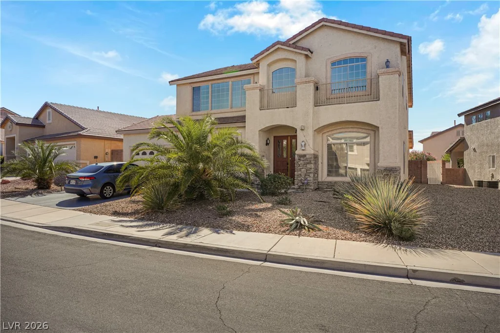 815 Roaring Falls, Henderson, NV 89052