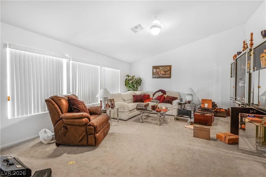 815 Roaring Falls, Henderson, NV 89052