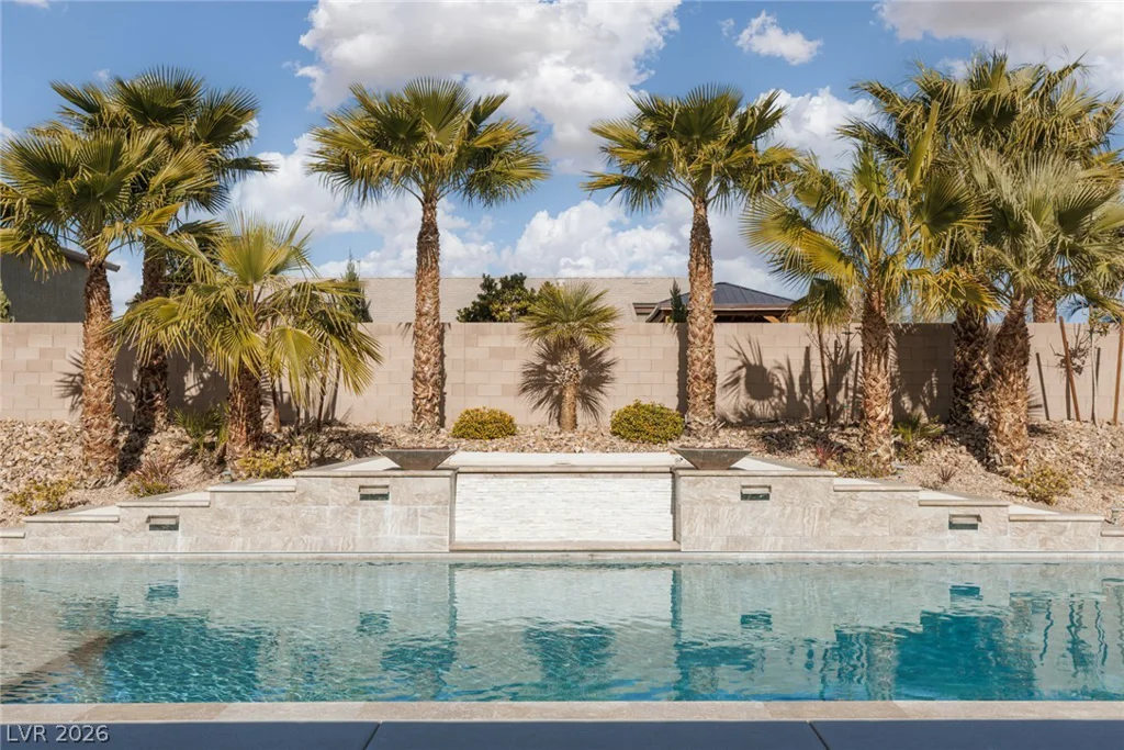 10320 Mystic Ledge, Las Vegas, NV 89149