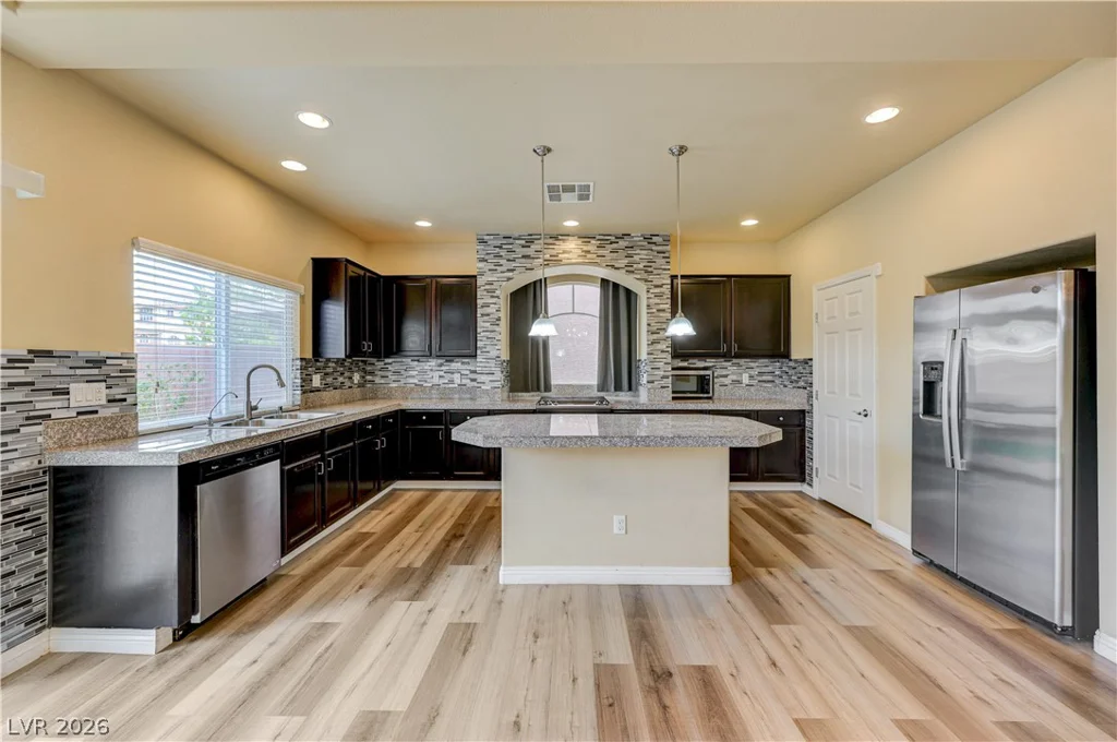 6396 Cascade Cliffs, Las Vegas, NV 89139
