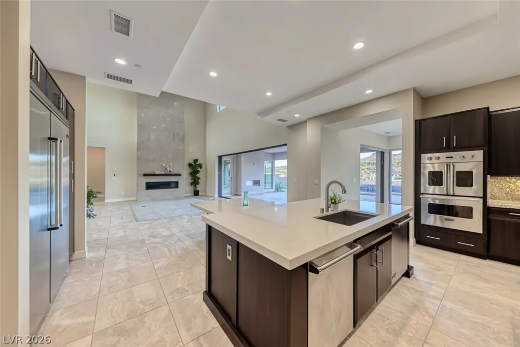 72 Bella Lago, Henderson, NV 89011