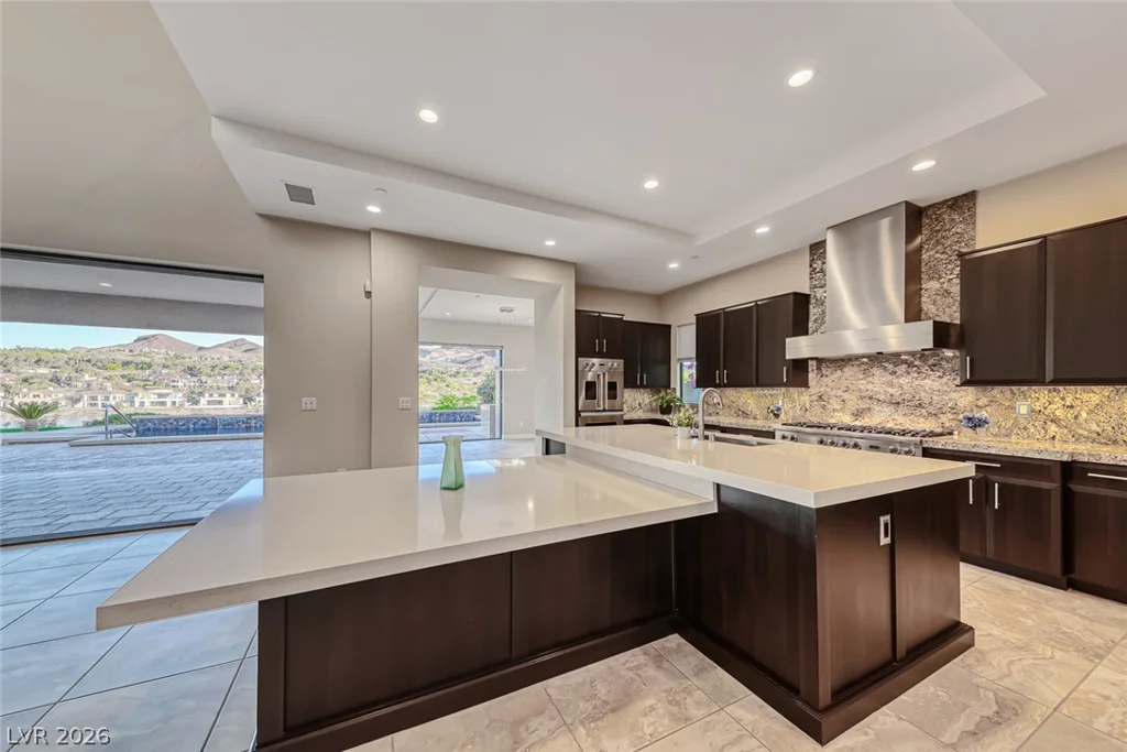 72 Bella Lago, Henderson, NV 89011