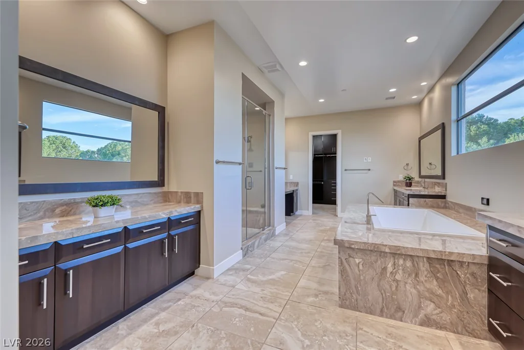 72 Bella Lago, Henderson, NV 89011