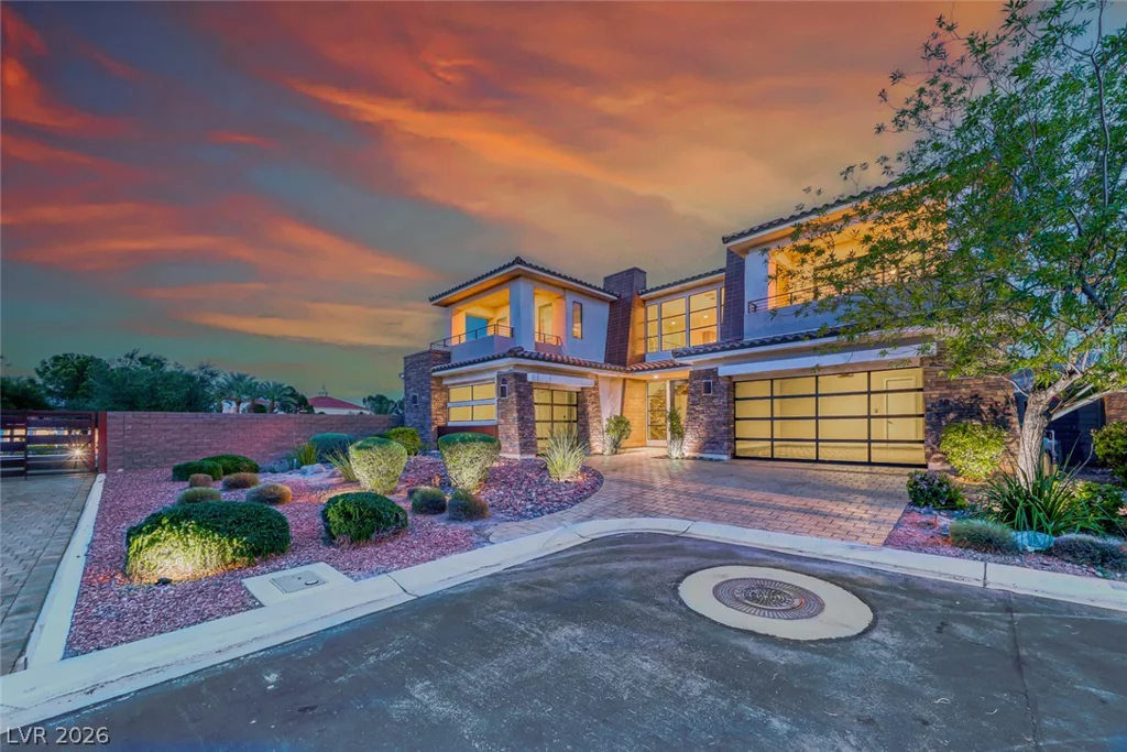 72 Bella Lago, Henderson, NV 89011