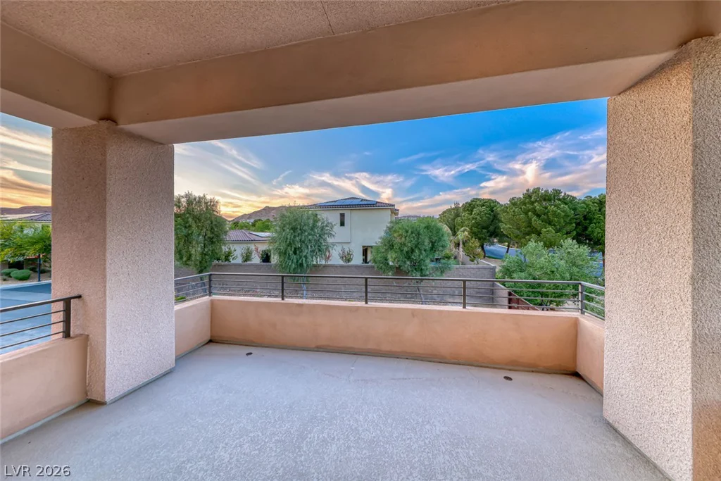 72 Bella Lago, Henderson, NV 89011