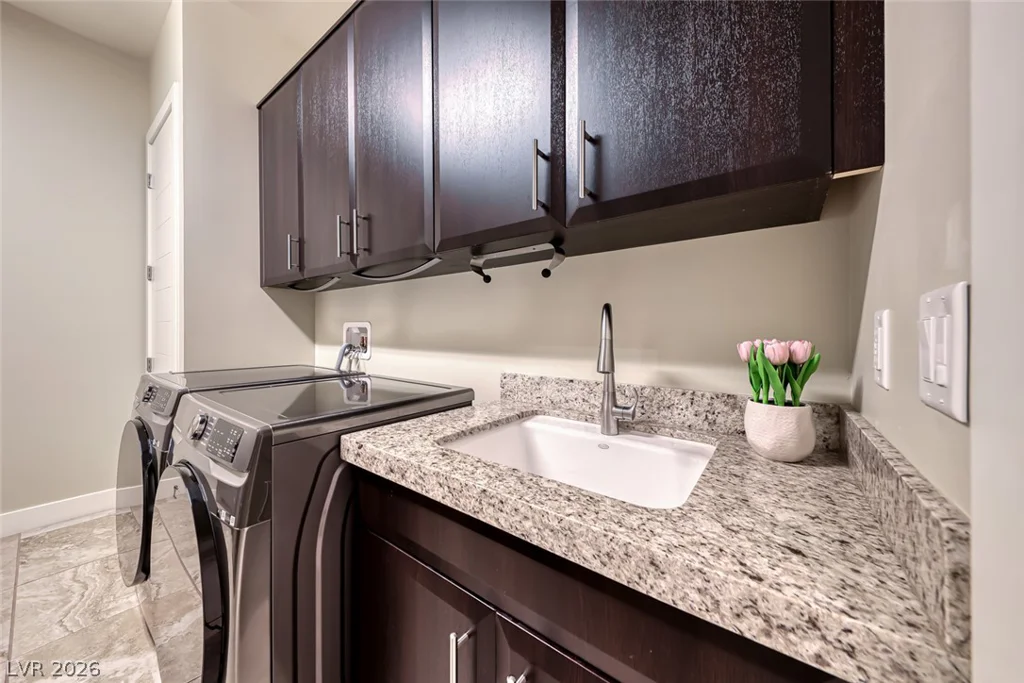 72 Bella Lago, Henderson, NV 89011