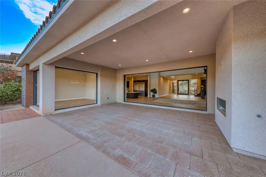 72 Bella Lago, Henderson, NV 89011