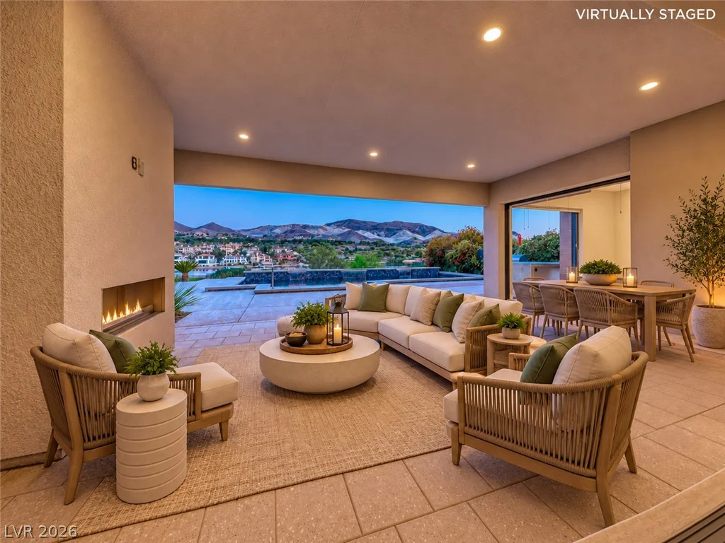72 Bella Lago, Henderson, NV 89011