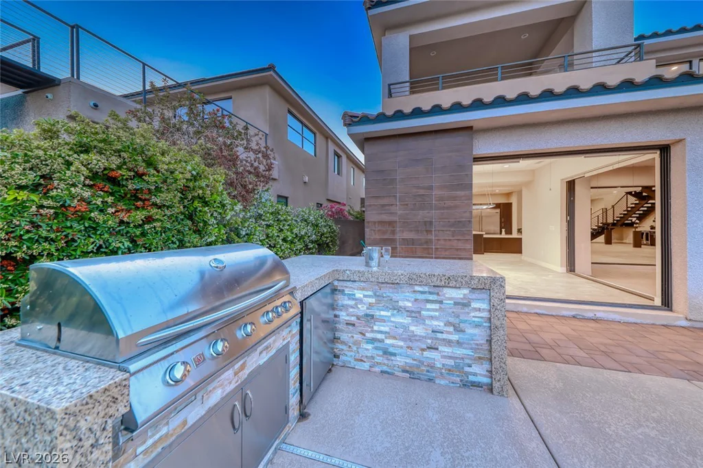 72 Bella Lago, Henderson, NV 89011