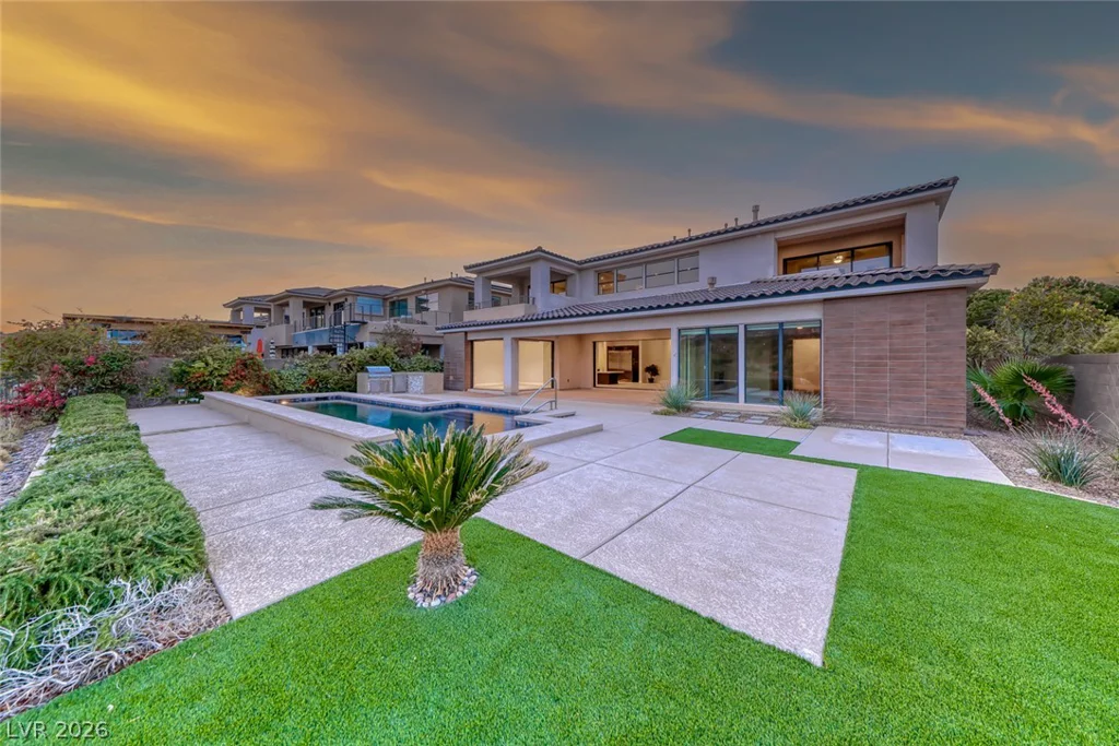 72 Bella Lago, Henderson, NV 89011