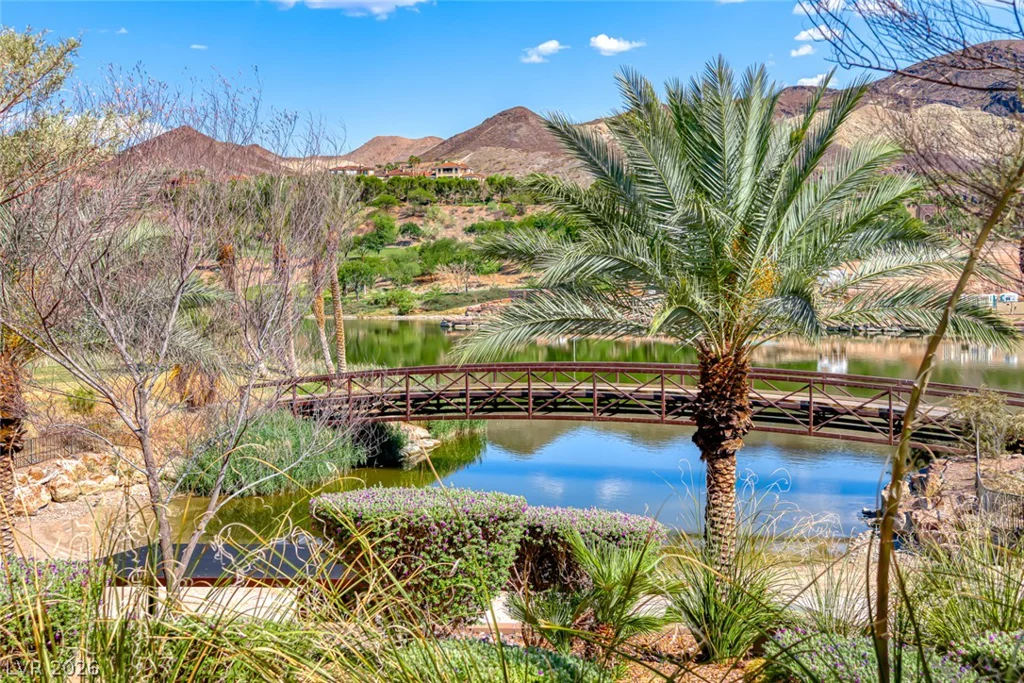 72 Bella Lago, Henderson, NV 89011