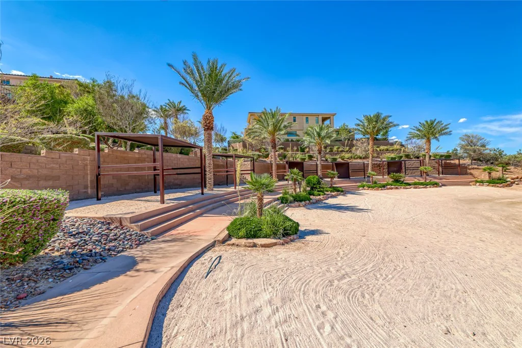 72 Bella Lago, Henderson, NV 89011