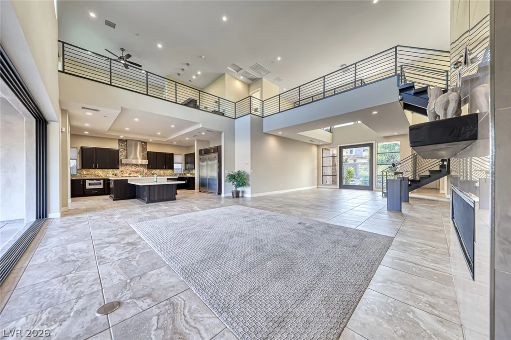 72 Bella Lago, Henderson, NV 89011