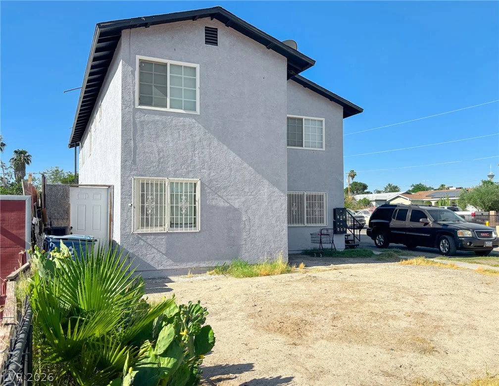 2100 Stewart, Las Vegas, NV 89101