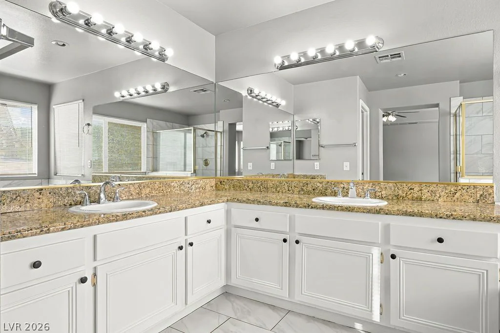 9113 Sunnyfield, Las Vegas, NV 89134