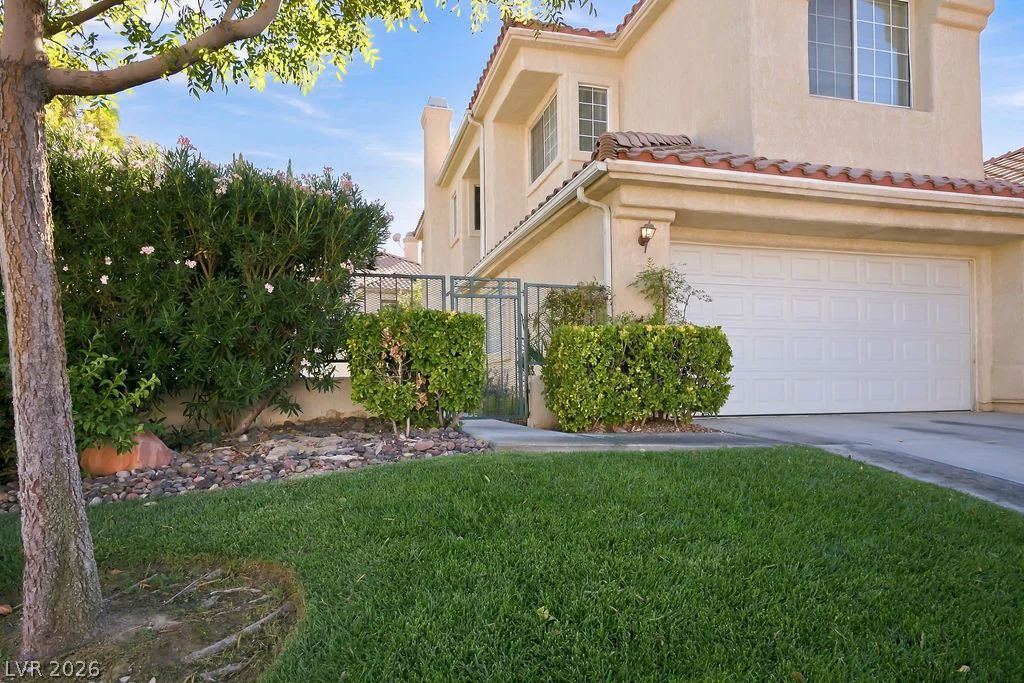 9113 Sunnyfield, Las Vegas, NV 89134