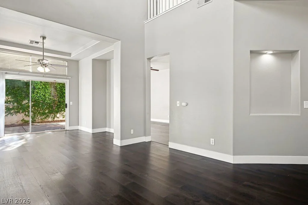 9113 Sunnyfield, Las Vegas, NV 89134