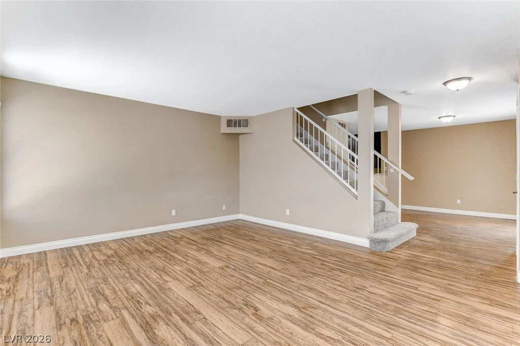 8036 Delbonita, Las Vegas, NV 89147