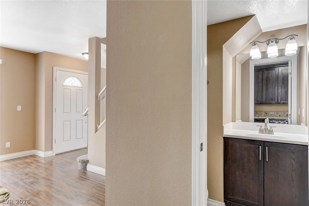 8036 Delbonita, Las Vegas, NV 89147