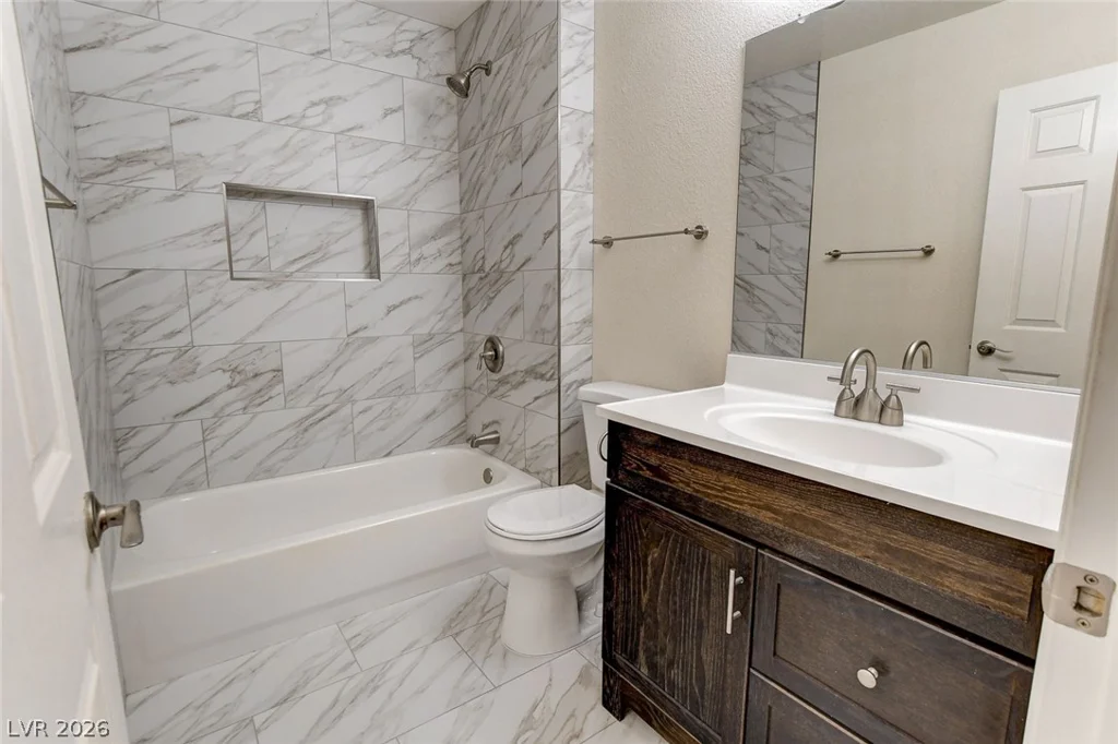 8036 Delbonita, Las Vegas, NV 89147