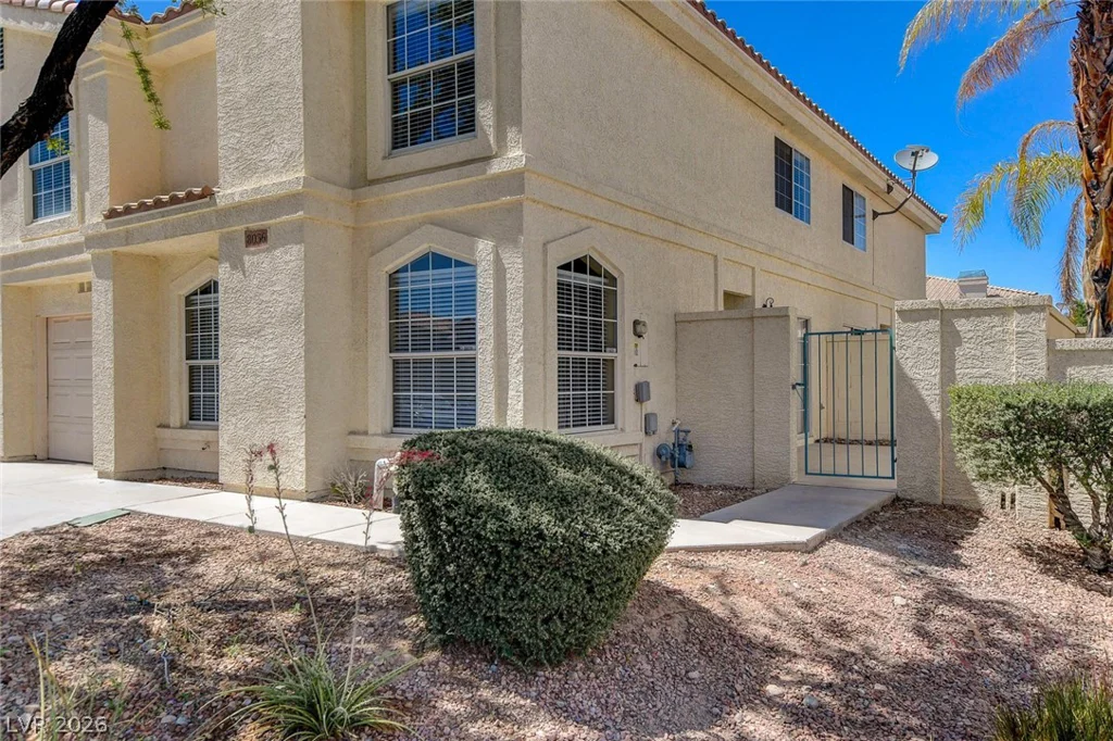8036 Delbonita, Las Vegas, NV 89147