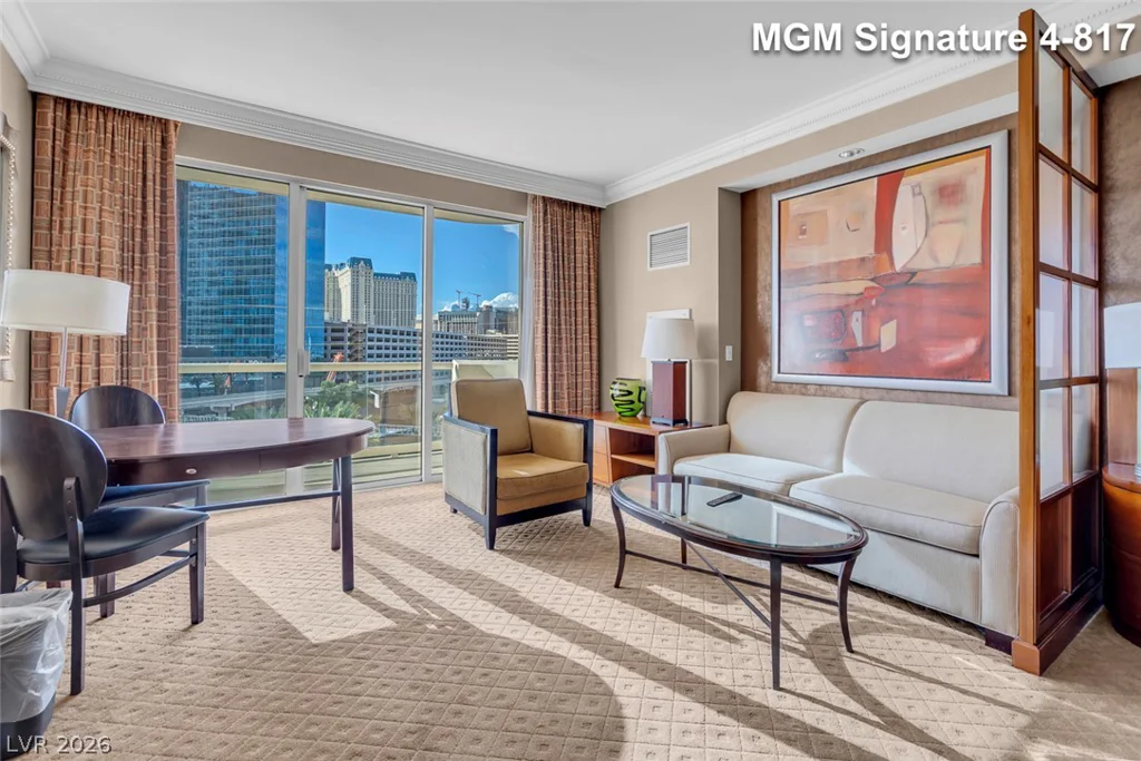 125 Harmon, Las Vegas, NV 89109