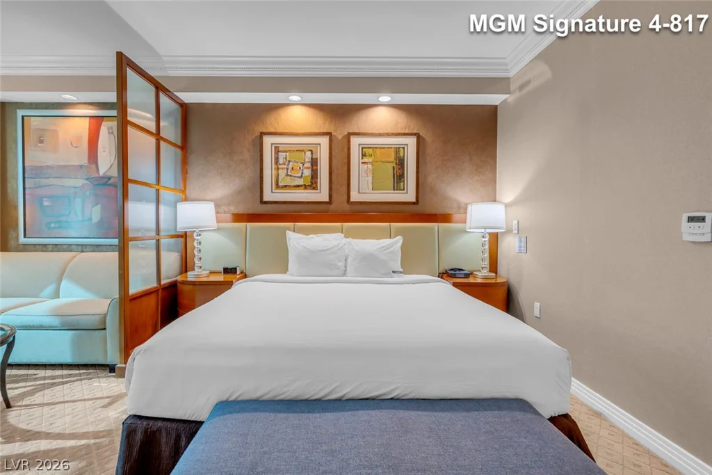 125 Harmon, Las Vegas, NV 89109