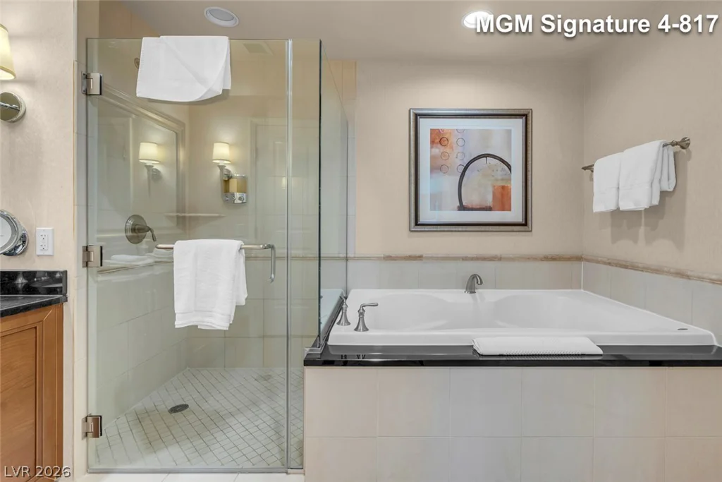 125 Harmon, Las Vegas, NV 89109