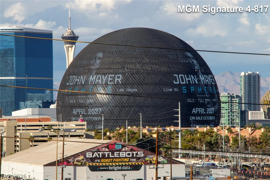 125 Harmon, Las Vegas, NV 89109