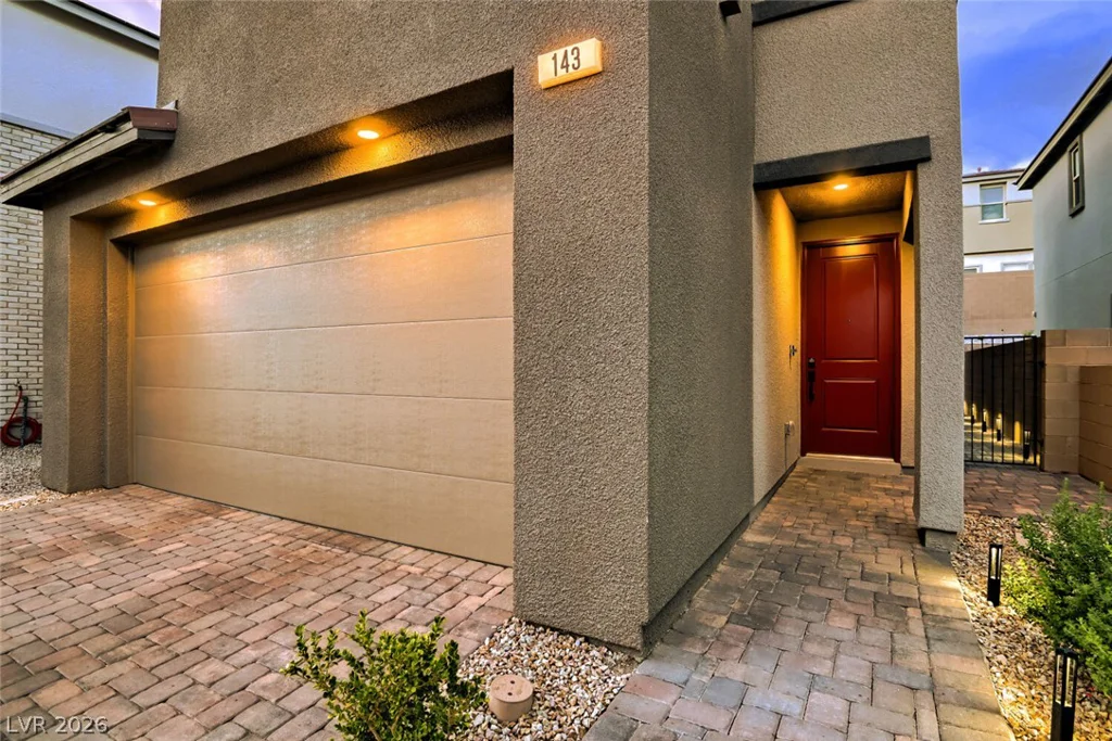 143 Silver Run, Las Vegas, NV 89138