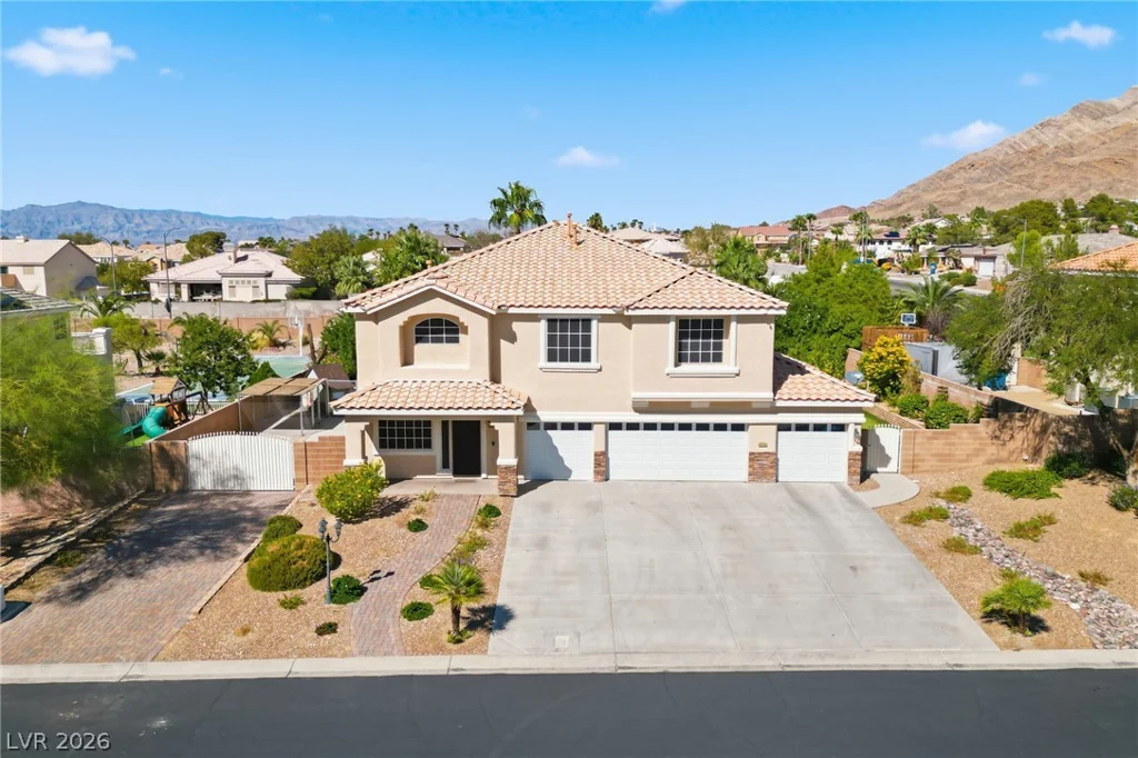 6926 Adobe Villa, Las Vegas, NV 89142