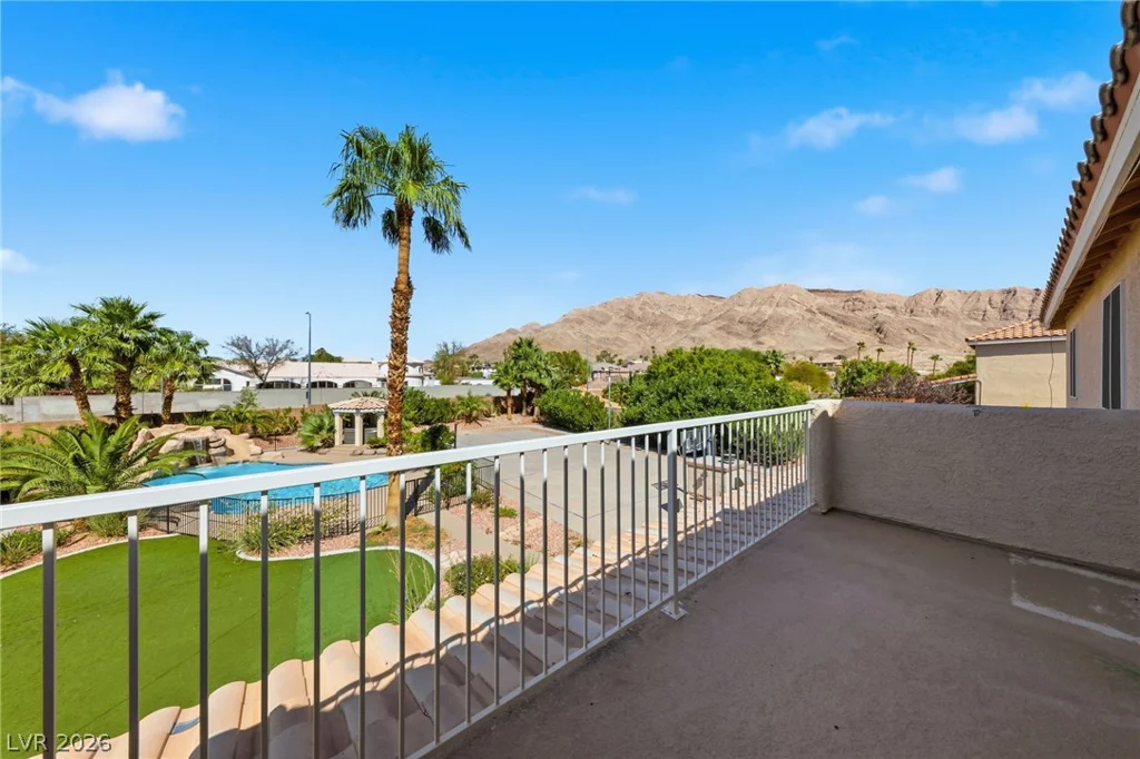 6926 Adobe Villa, Las Vegas, NV 89142
