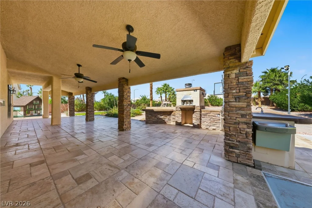 6926 Adobe Villa, Las Vegas, NV 89142