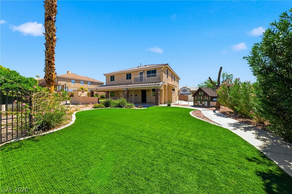 6926 Adobe Villa, Las Vegas, NV 89142