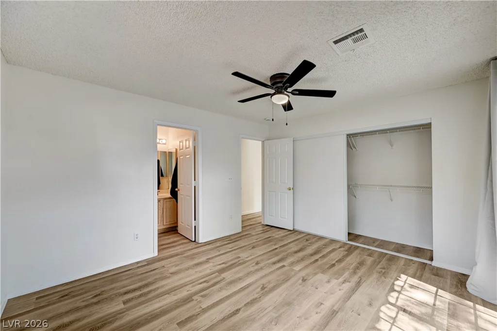 2040 Willowbury, Las Vegas, NV 89108