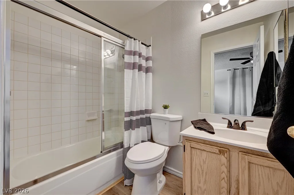 2040 Willowbury, Las Vegas, NV 89108