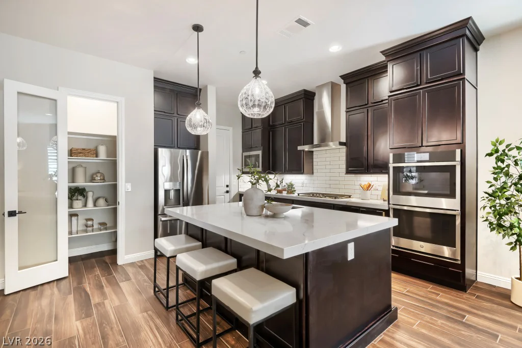 395 Nine Mile Creek, Las Vegas, NV 89138