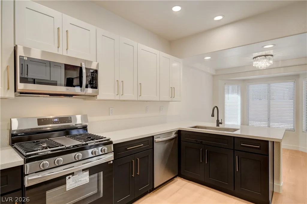 2621 Lotus Hill, Las Vegas, NV 89134