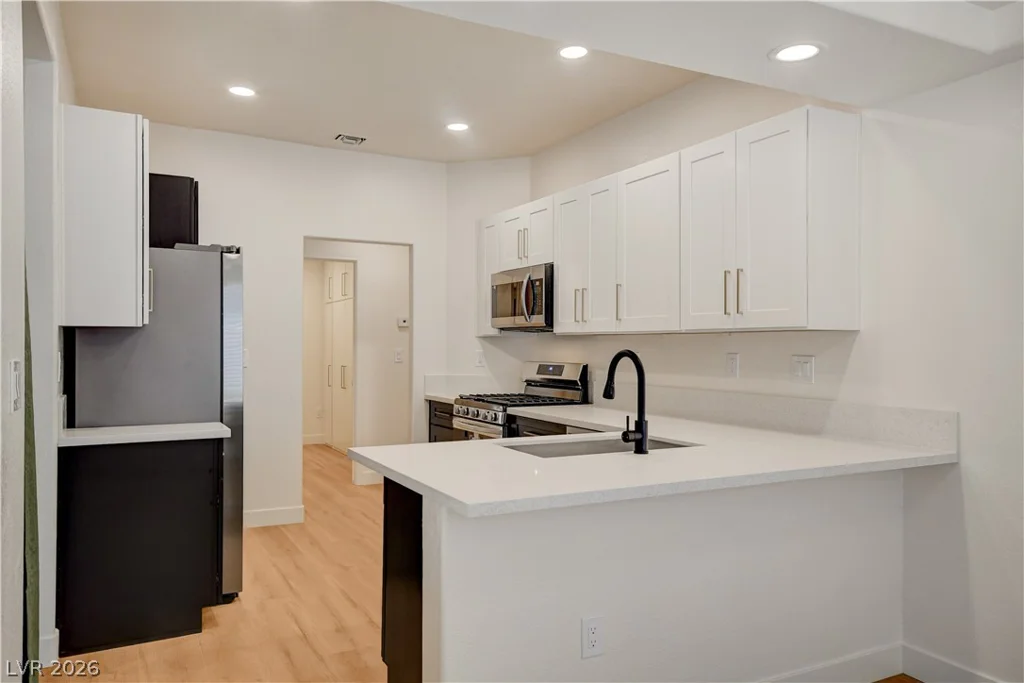 2621 Lotus Hill, Las Vegas, NV 89134