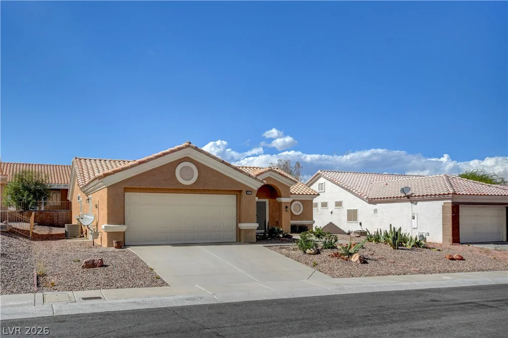 2621 Lotus Hill, Las Vegas, NV 89134