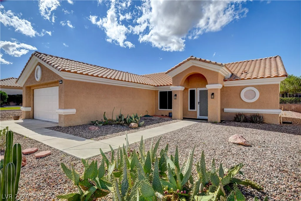 2621 Lotus Hill, Las Vegas, NV 89134