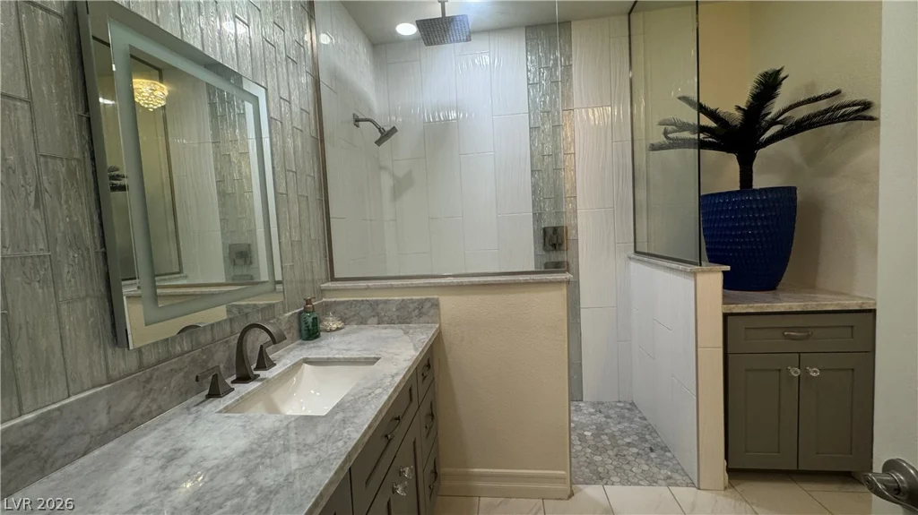 8304 Apple Glaze, Las Vegas, NV 89145