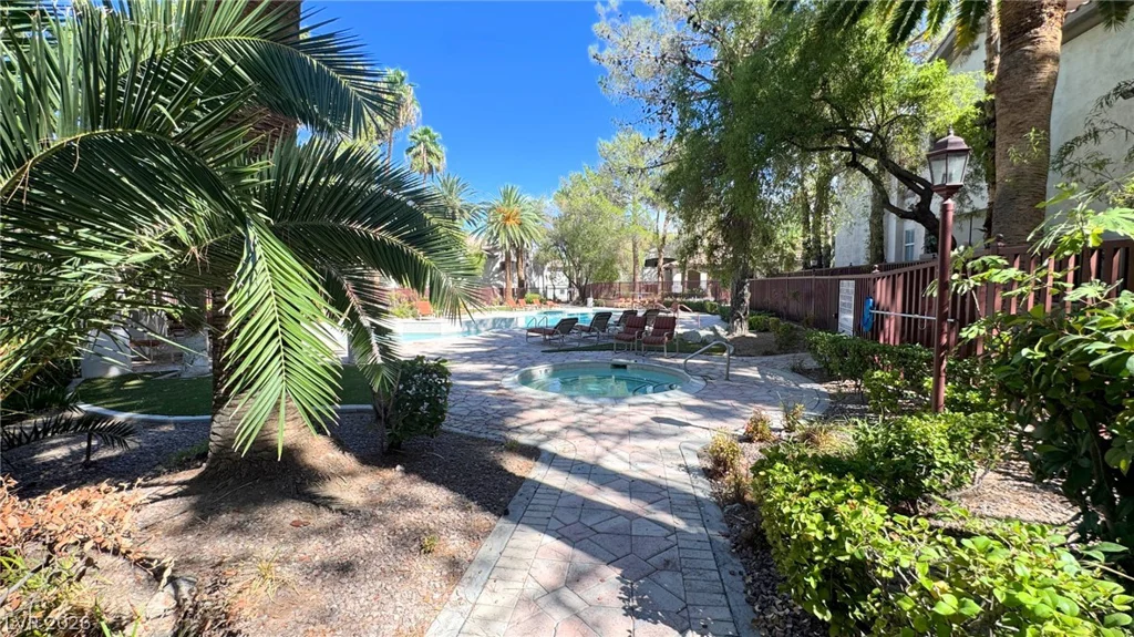 8304 Apple Glaze, Las Vegas, NV 89145